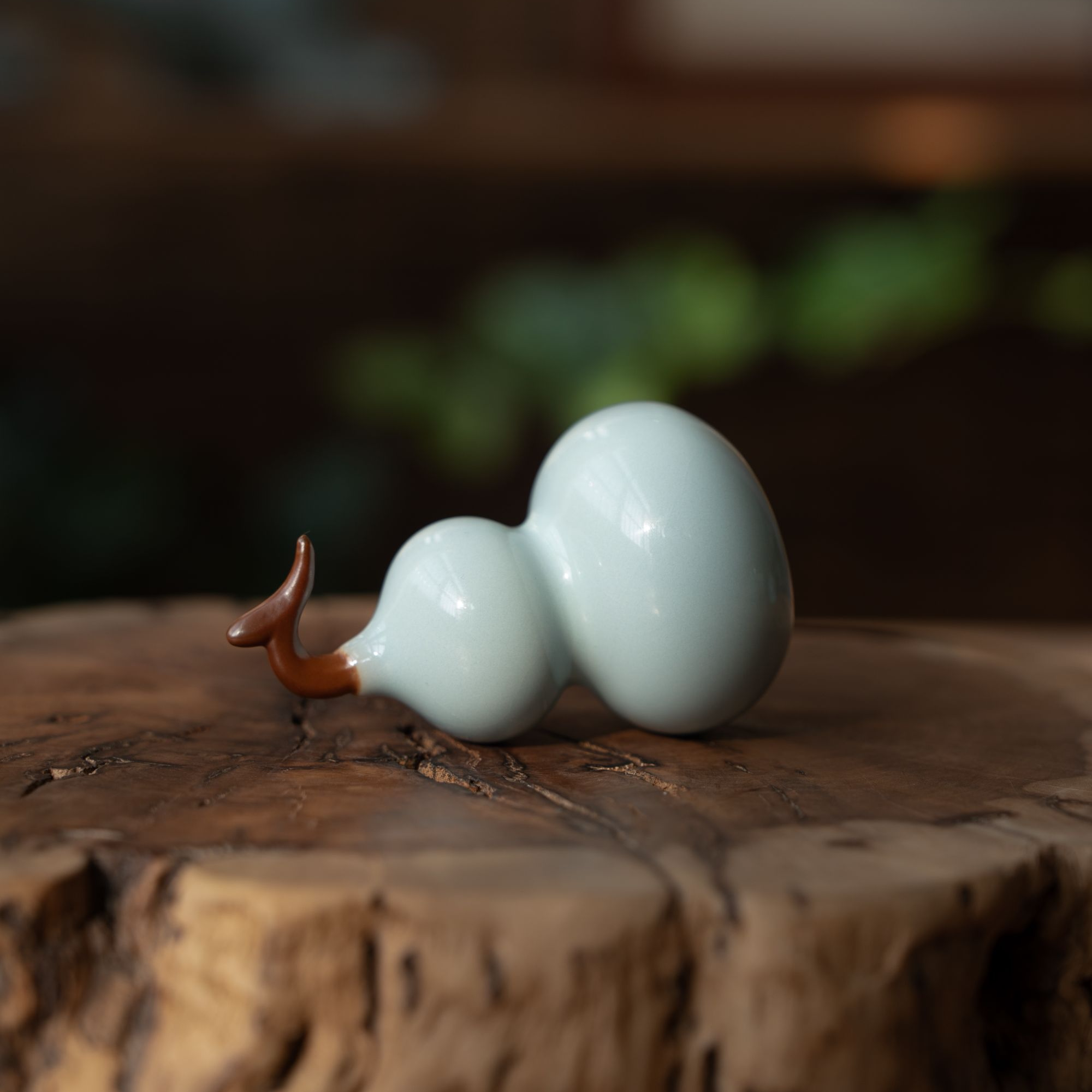 celadon gourd-shaped Ru porcelain
