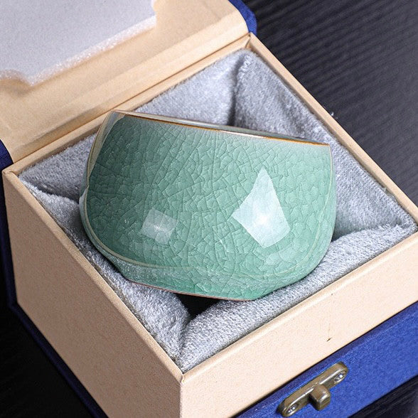 Chinese Ru porcelain master cup